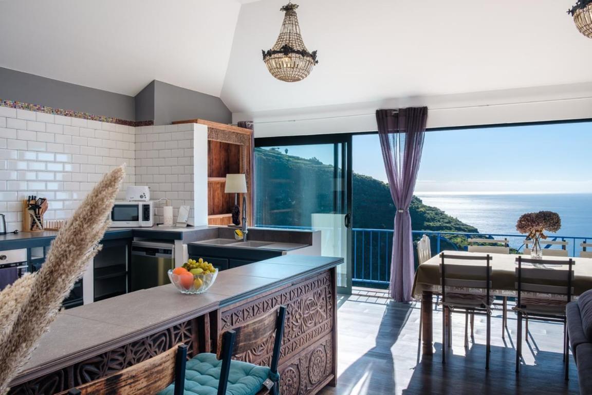 Guestready - A Marvellous Stay In Calheta Calheta  Exteriör bild